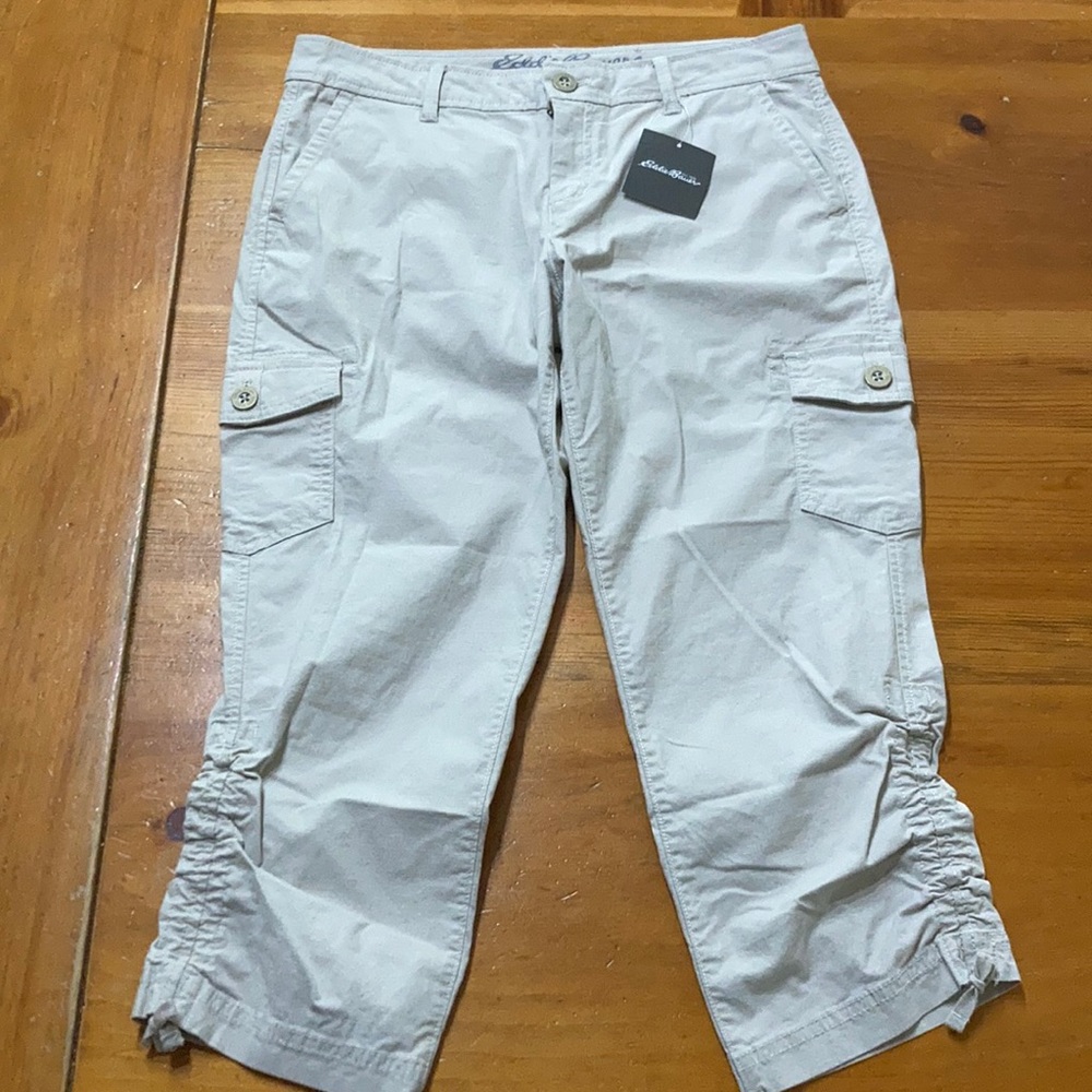 NWT Eddie Bauer woman stretch capris petite size 6